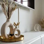 La Versaillaise Bucolique - Stationnement Privatif - Proche Gare Chantiers Appartement *